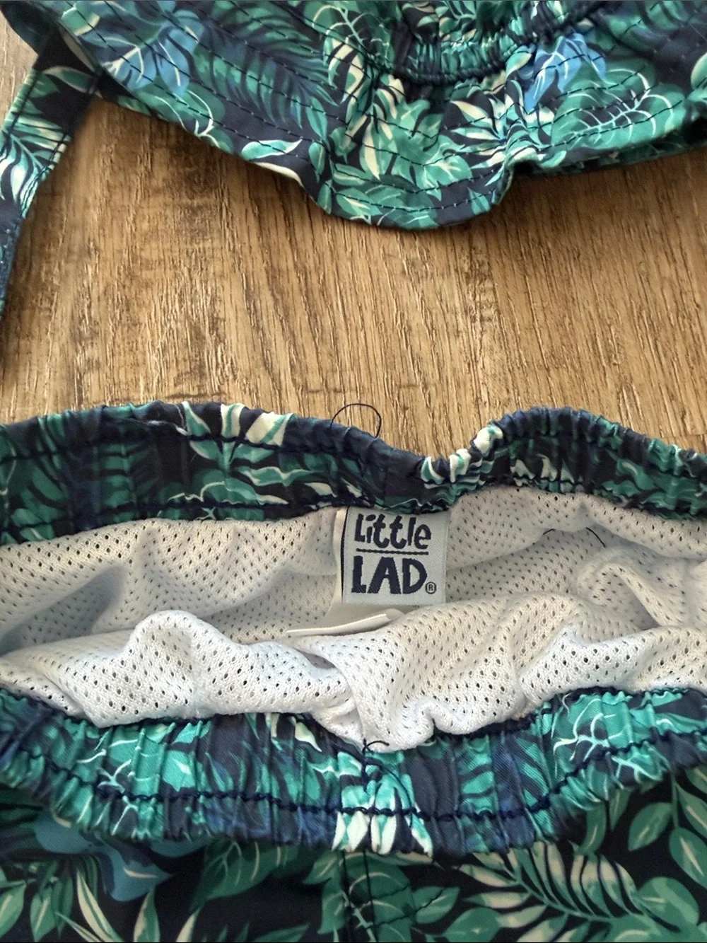 Kids Tropical Leaf Swim Trunks & Bucket Hat - Blue/Green